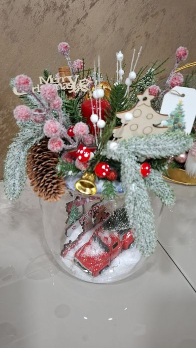 Aranjamente pentru Crăciun cu instalație luminoasă