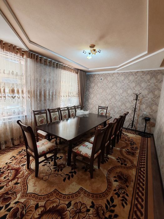 Ором бозор атрофида янги домда 4хонали кв  ижарага 250$га берилади