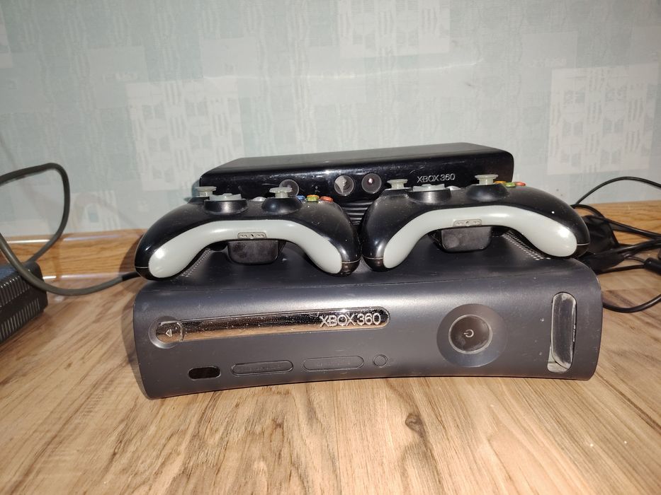 XBOX 360 с играми