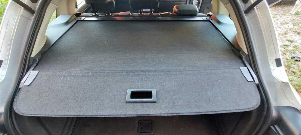 Dezmembrez Renault Laguna 3 Break 2.0 dci M9R