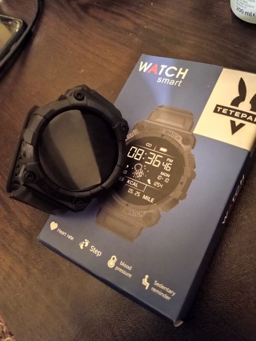 Смарт часовник .