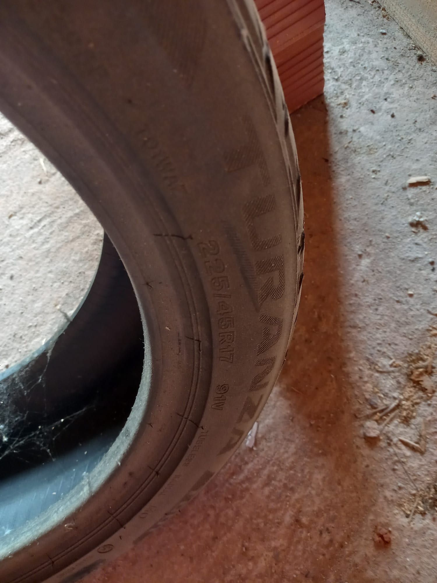 Летни гуми Turanza 225/45 R17