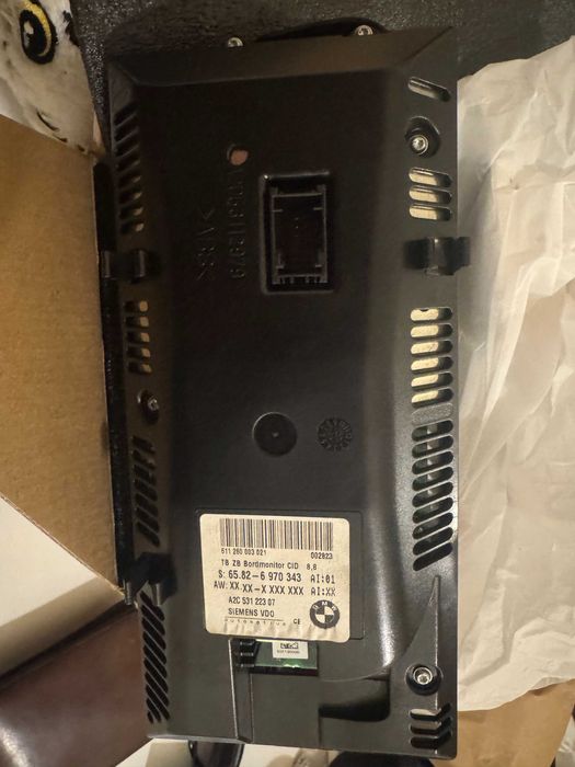 OEM E60 M5 E63 M6 екран