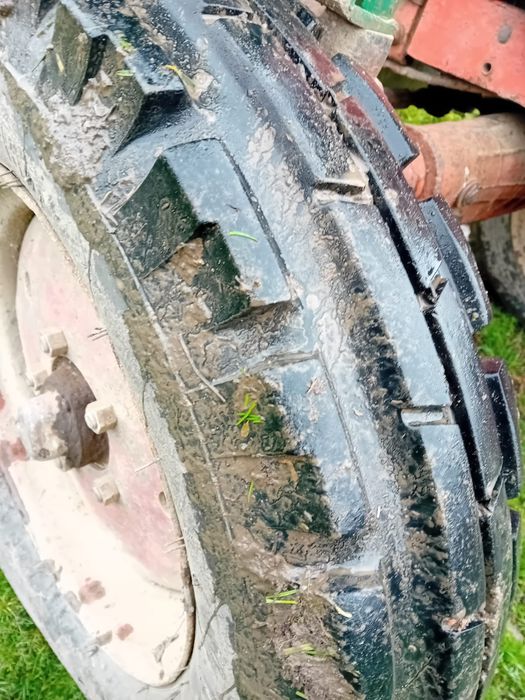 Tractor Belarus  in stare de funcționare