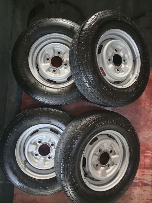 4 dona KUMHO R12 Yumshoq