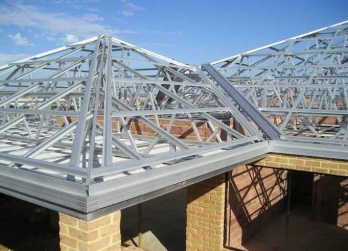 Безплатен ремонт и реновиране на покриви, срещу право за надстрояване