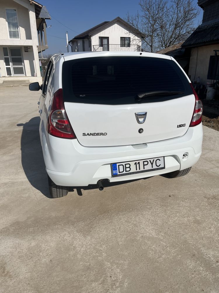 Dacia Sandero 2011 1.5 90hp