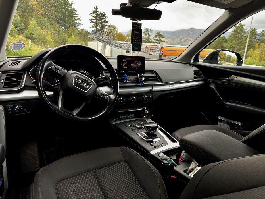 Audi Q5 quattro 2.0 tdi 190 cp automata