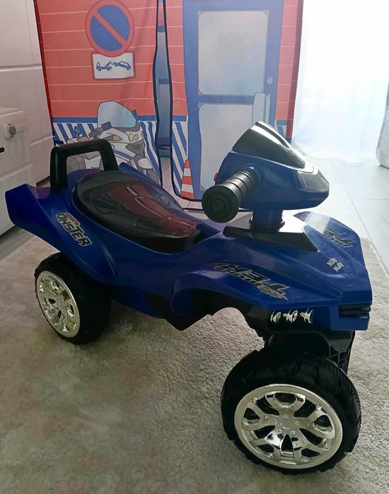 Quad cu sunete și lumini