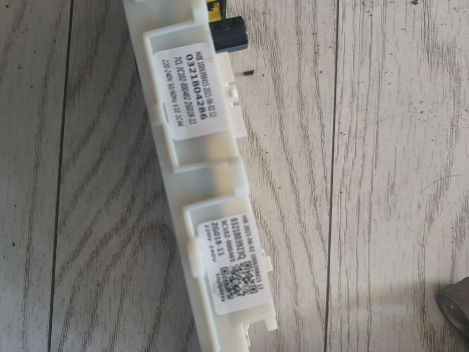 Vând  ,motor  de la o mașină de spălat Samsung.