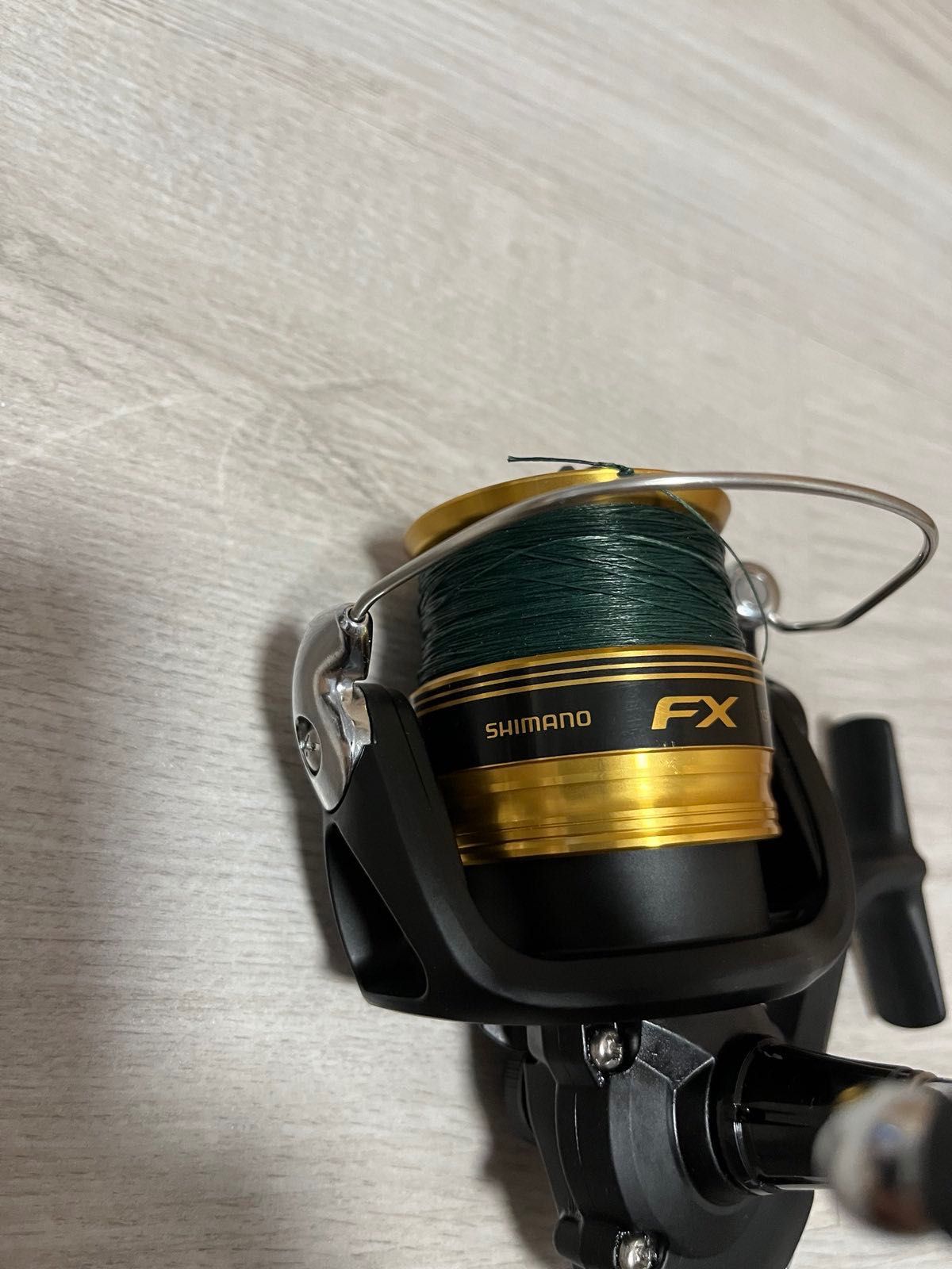 Макара Шимано с подарък влакно fx 4000