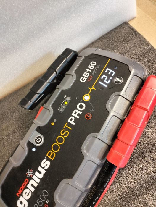 Noco boost pro gb150 schimb cu telefon