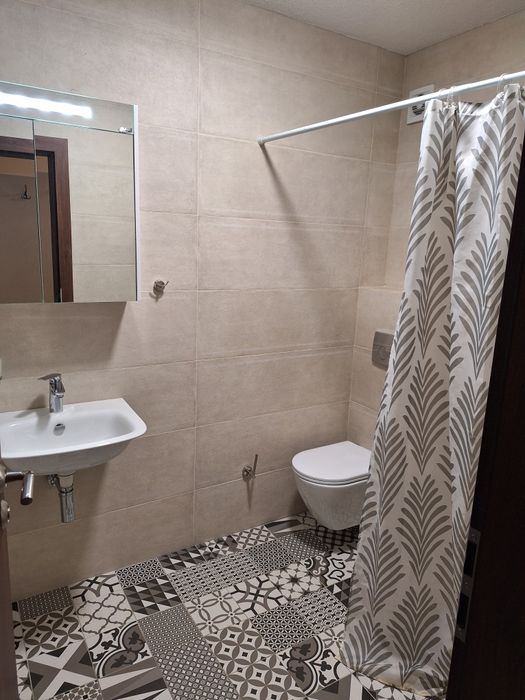 Дава се под наем Двустаен апартамент в София, Хладилника - 65 кв.м за 714 € - Снимка #6