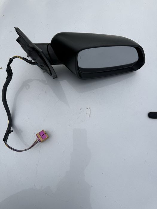 oglinda dreapra vw polo an 2008 electrica dezmembrari vw polo