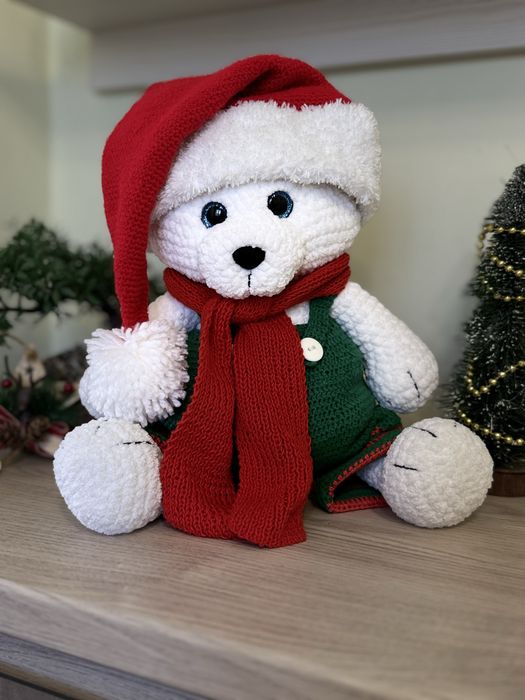 Вызаный мишка ручной работы