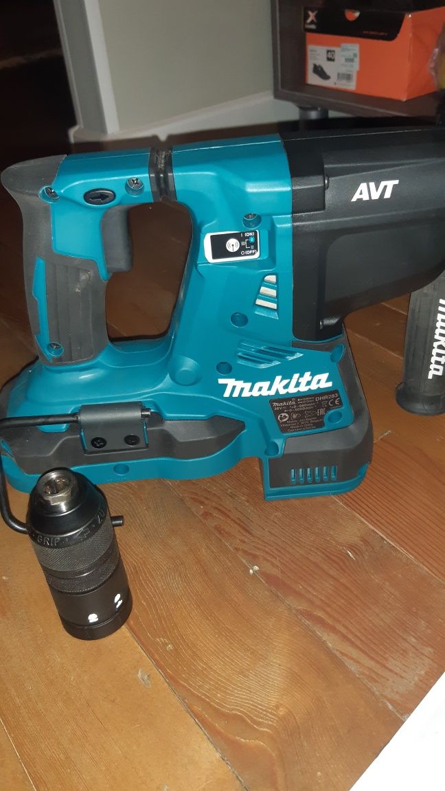 Перфоратор Makita DHR283ZJU