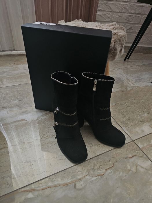 Боти Ингилиз номер 40 Ingiliz