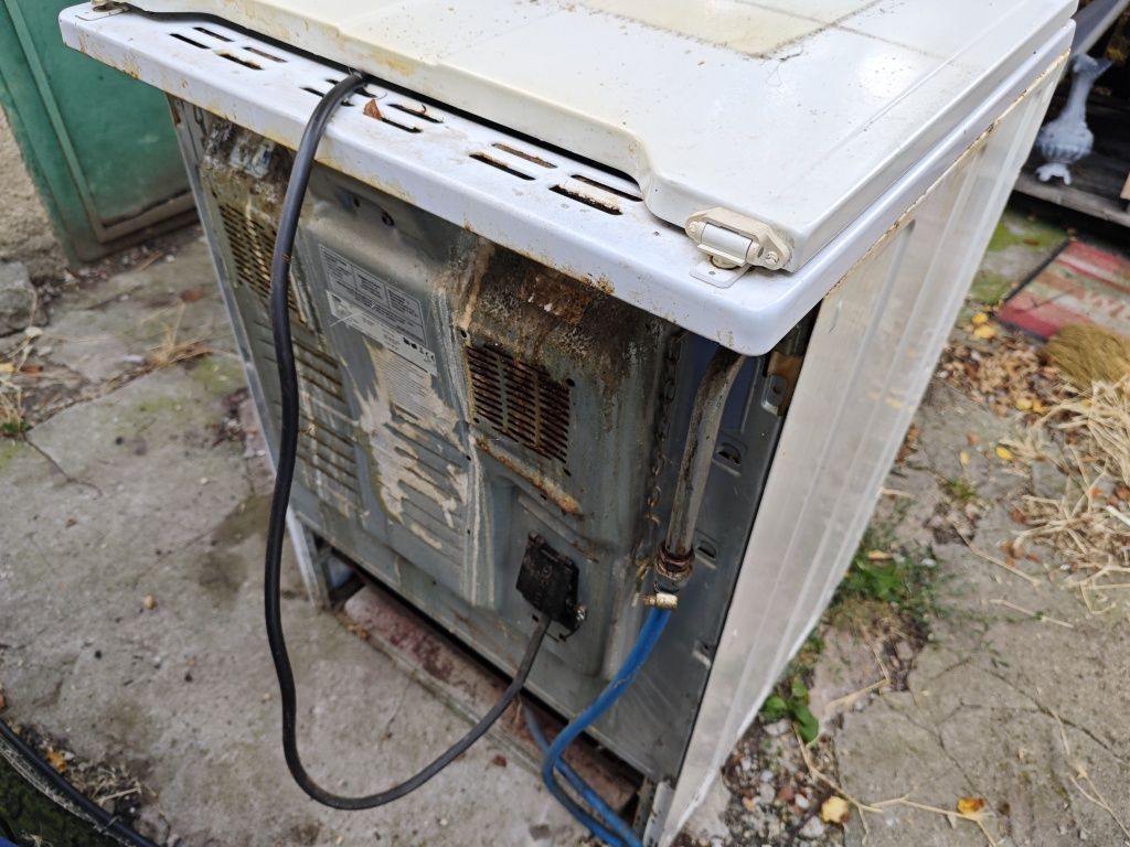 Фурна с котлони на газ и ток