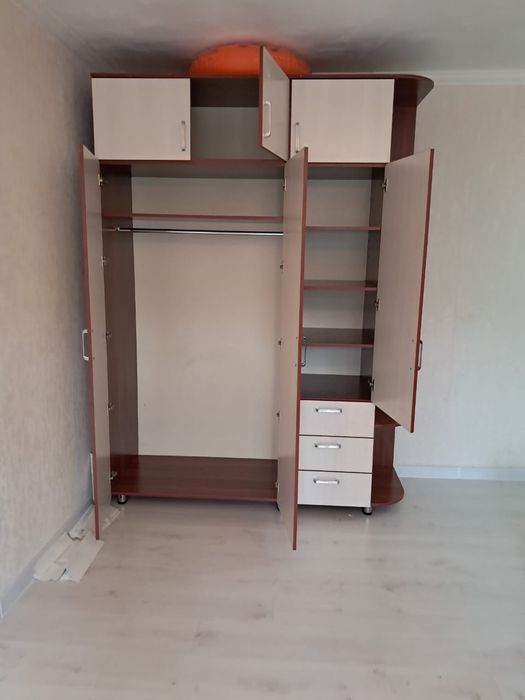 Шкаф, срочно продаются