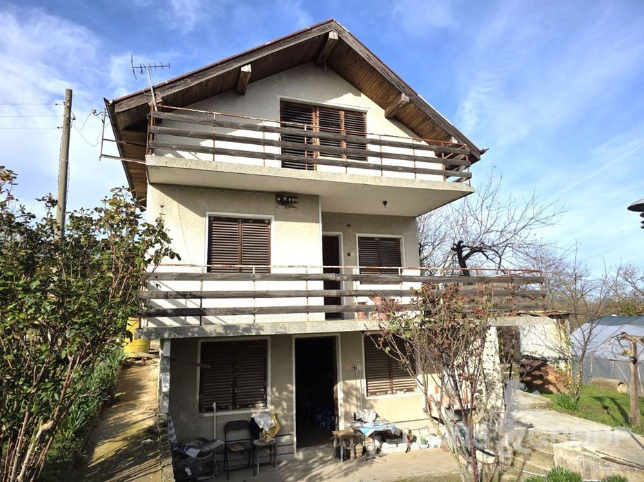 Къща във Варна, област - с.Константиново, РЗП 100 кв.м., цена 105000 €