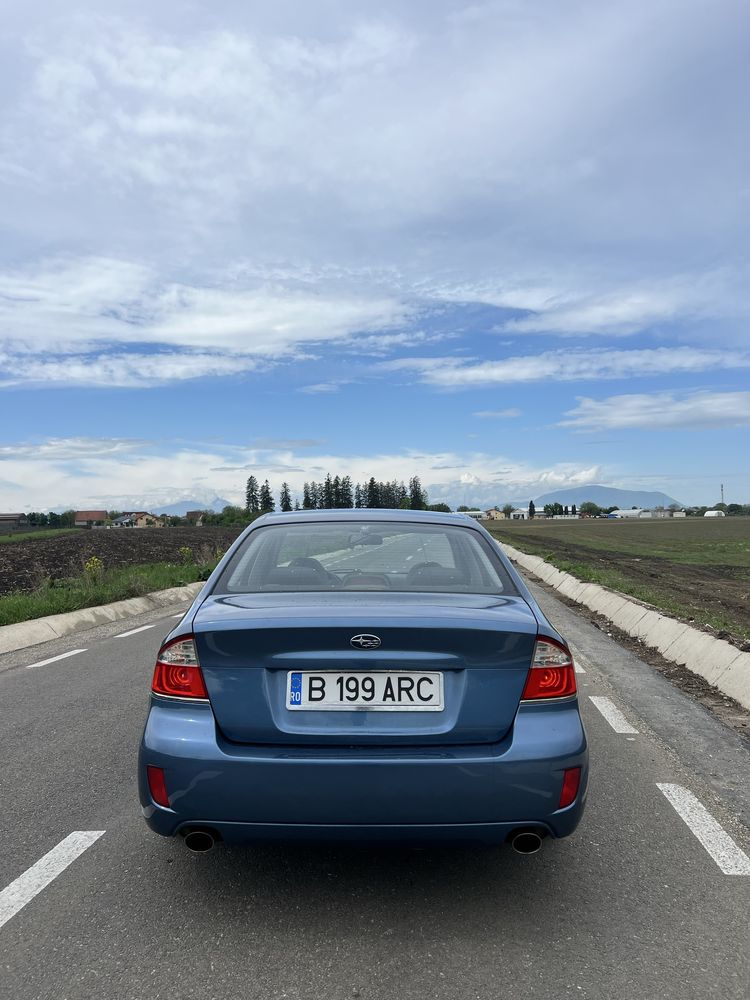 Vand/Schimb Subaru Legacy 2007 2.0 benzina 165cp