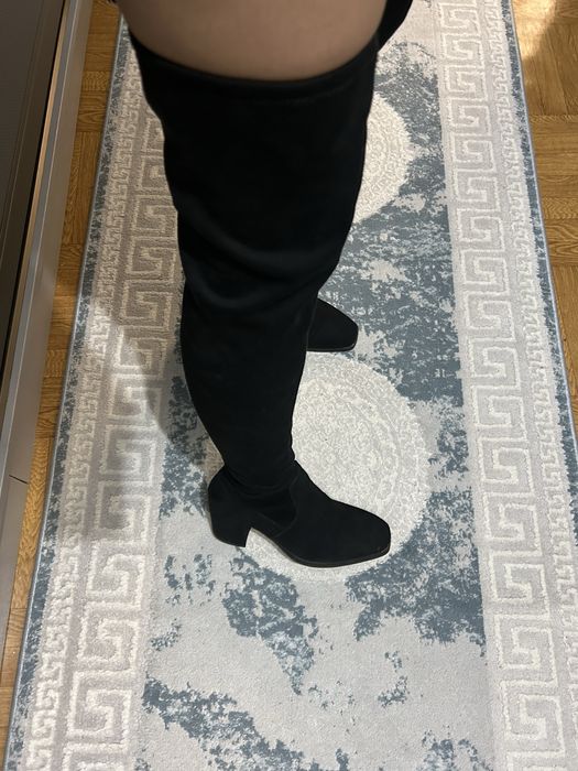 Ботфорт и ботинка