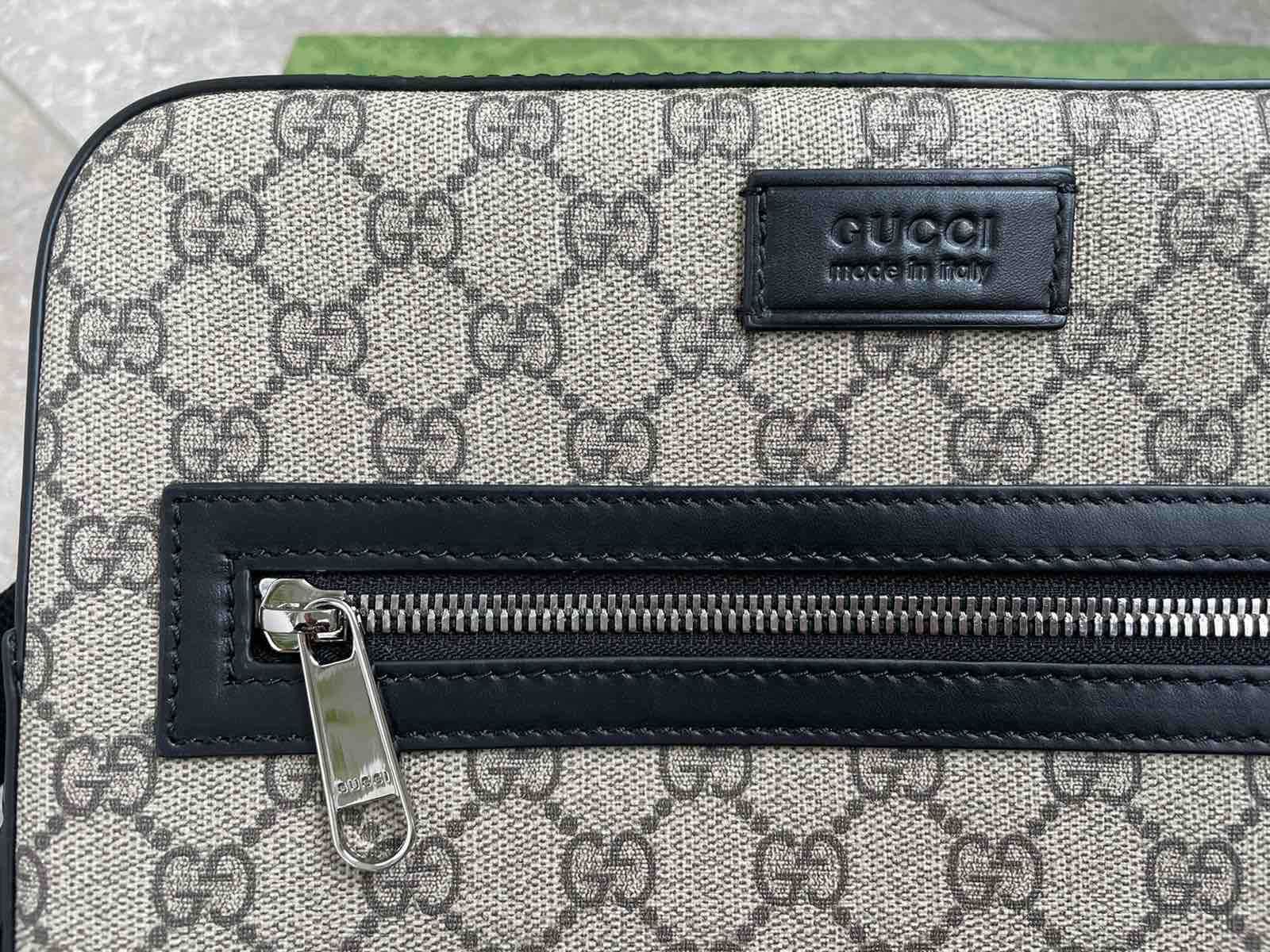 Geanta de umar Gucci Originala Geanta Gucci Supreme Canvas Piele