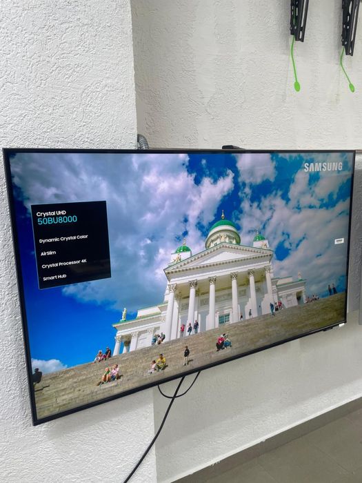 Телевизор Samsung 50BU8000