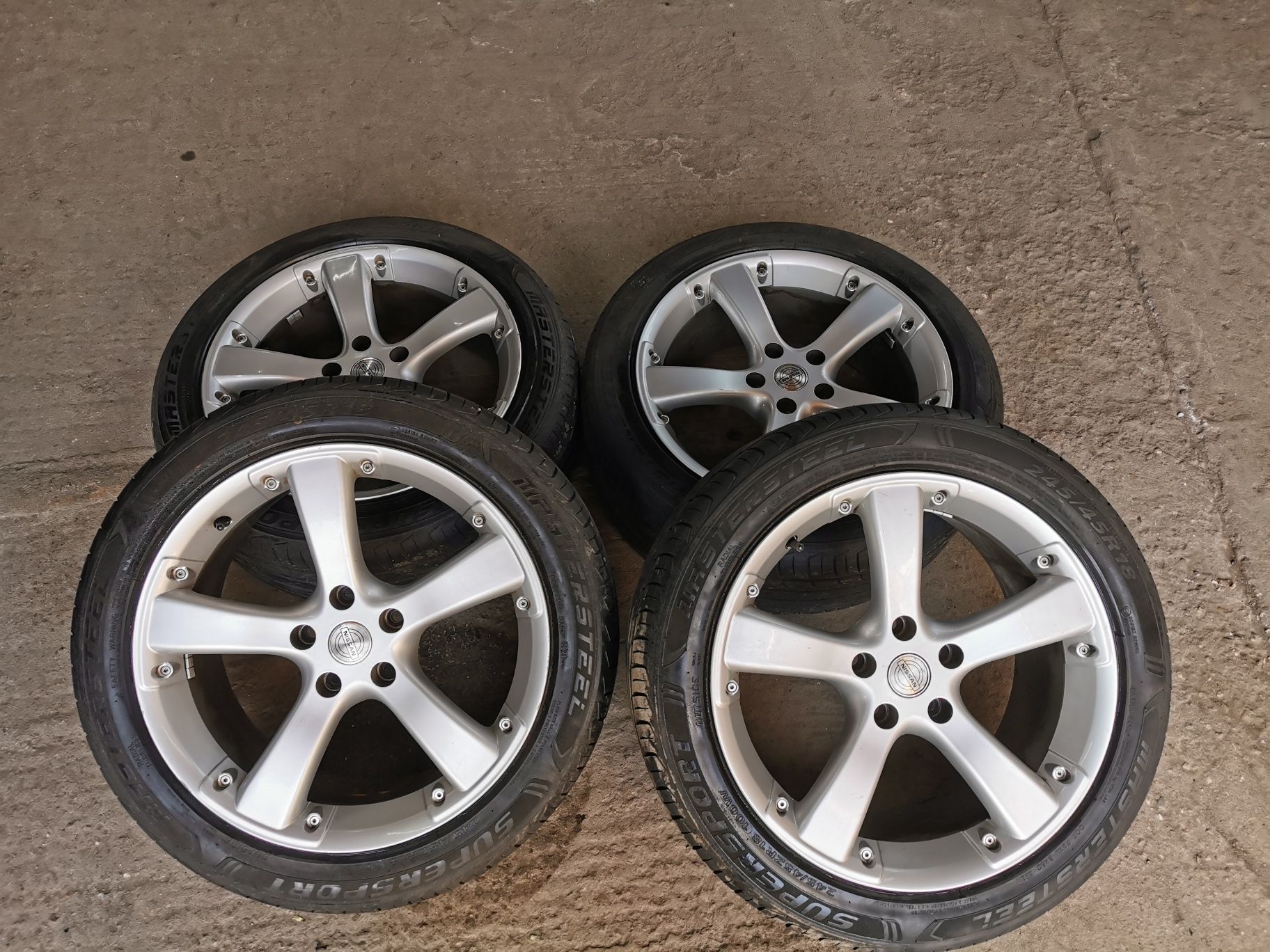 Jante Nissan pe 18 inch 5x114.3