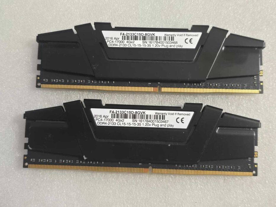 Kit memorie RAM G.SKILL Ripjaws V 8GB (2x4GB) DDR4 2133MHz