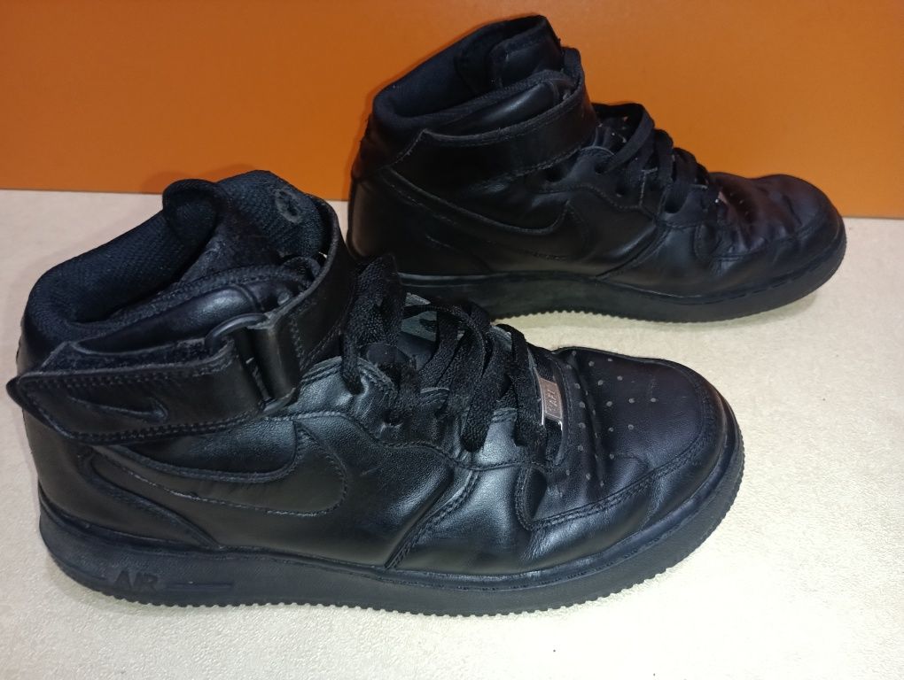 Nike N 40,5 Air Force Mid - 37 лв