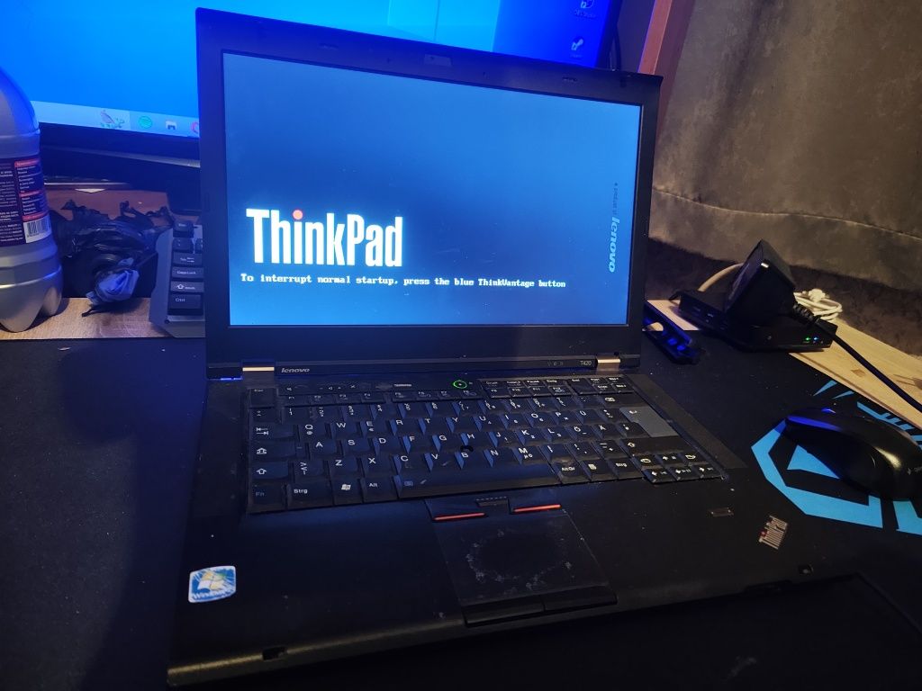 Продавам лаптоп LENOVO (THINKPAD)