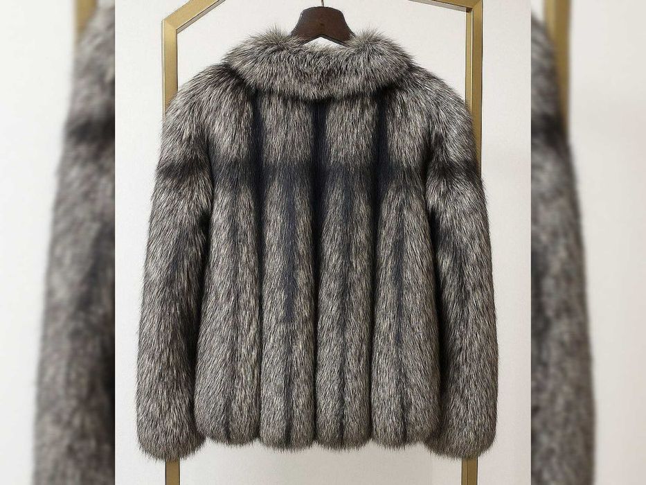 Продается шуба из натуральной чернобурки