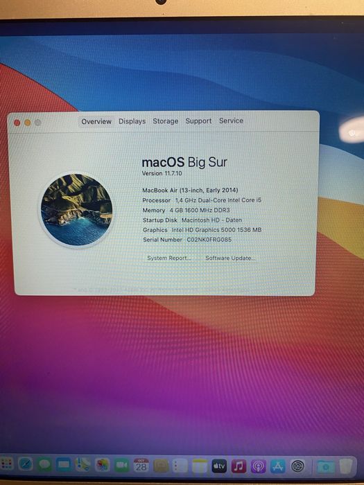 Продавам MacBook Air 13 2014