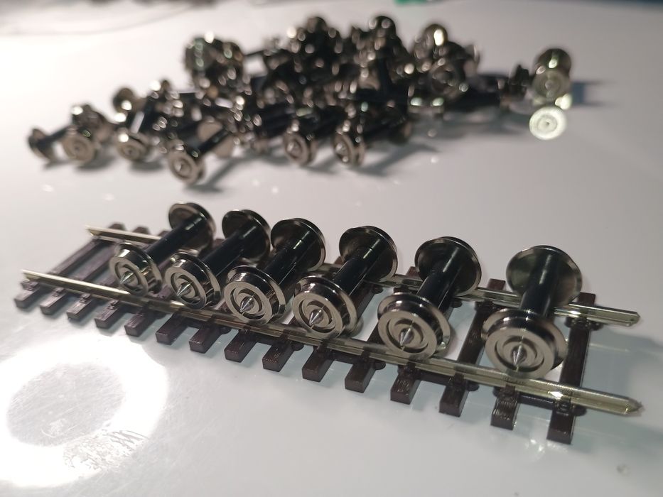 Roți Osii metalice izolate vagoane machetă trenuleț electric scara HO