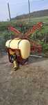 Pompa mașina de erbicidat purtata Hardi 400 l și 600 l Bazin frontal