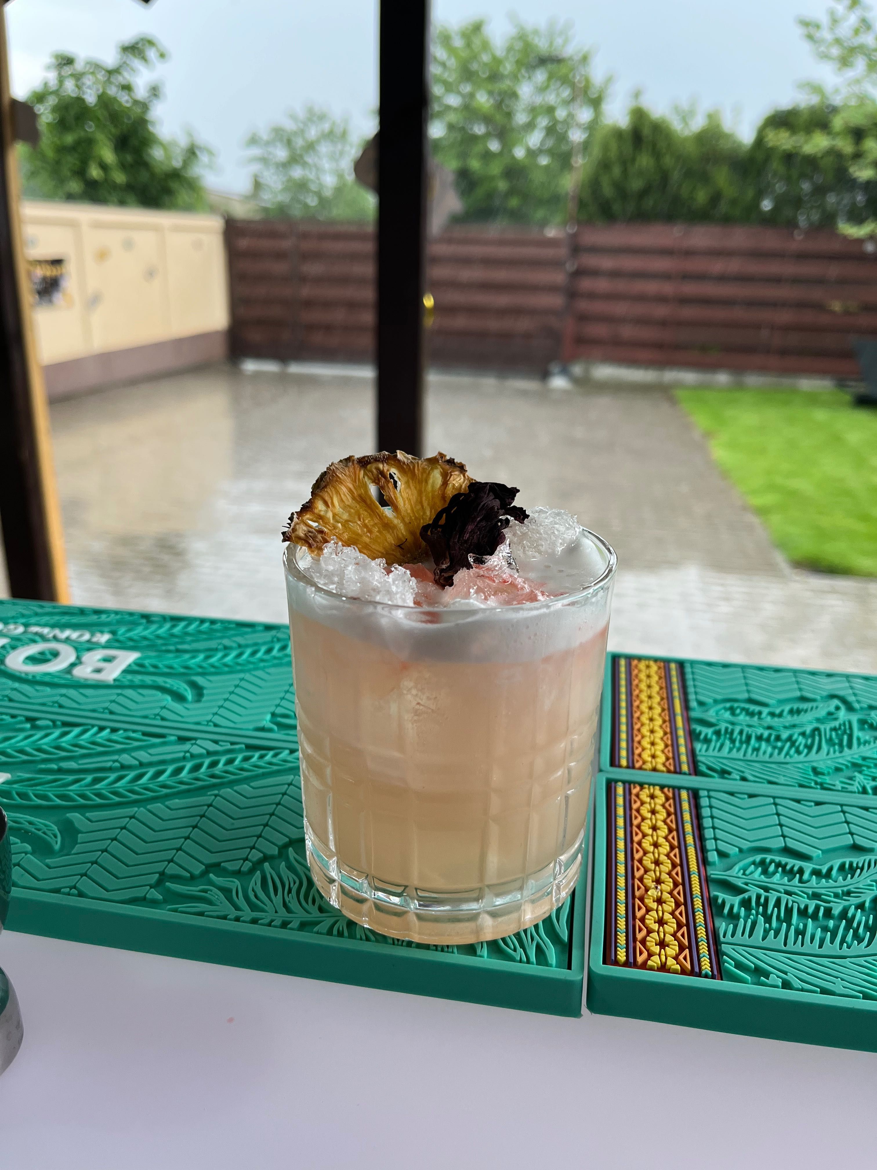 Cocktail bar/ Tort de shot-uri