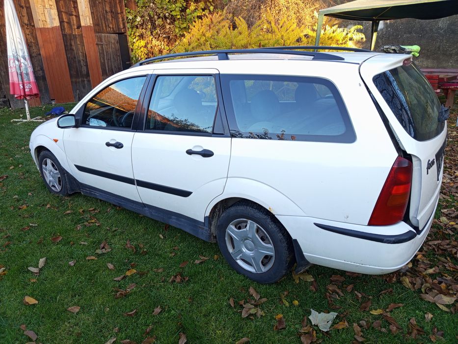 Ford Focus 1,8 tdci -piese