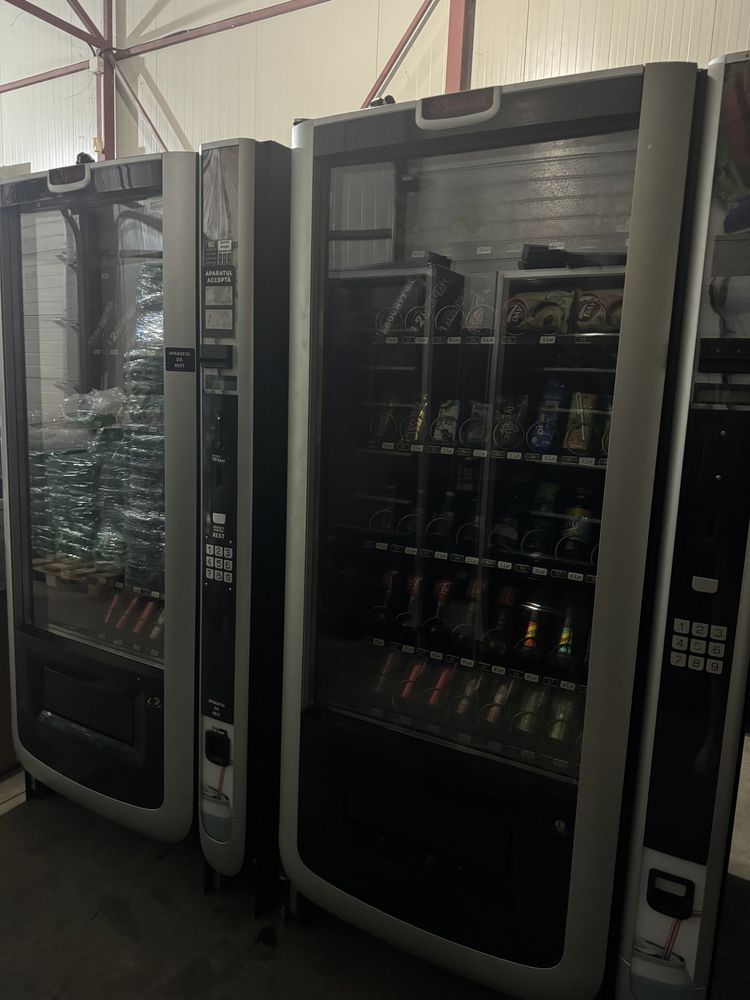 Vand 2 automate snak perfect functionale revizonate cu sistem plata