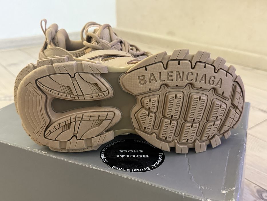 Balenciaga track налични номер 39