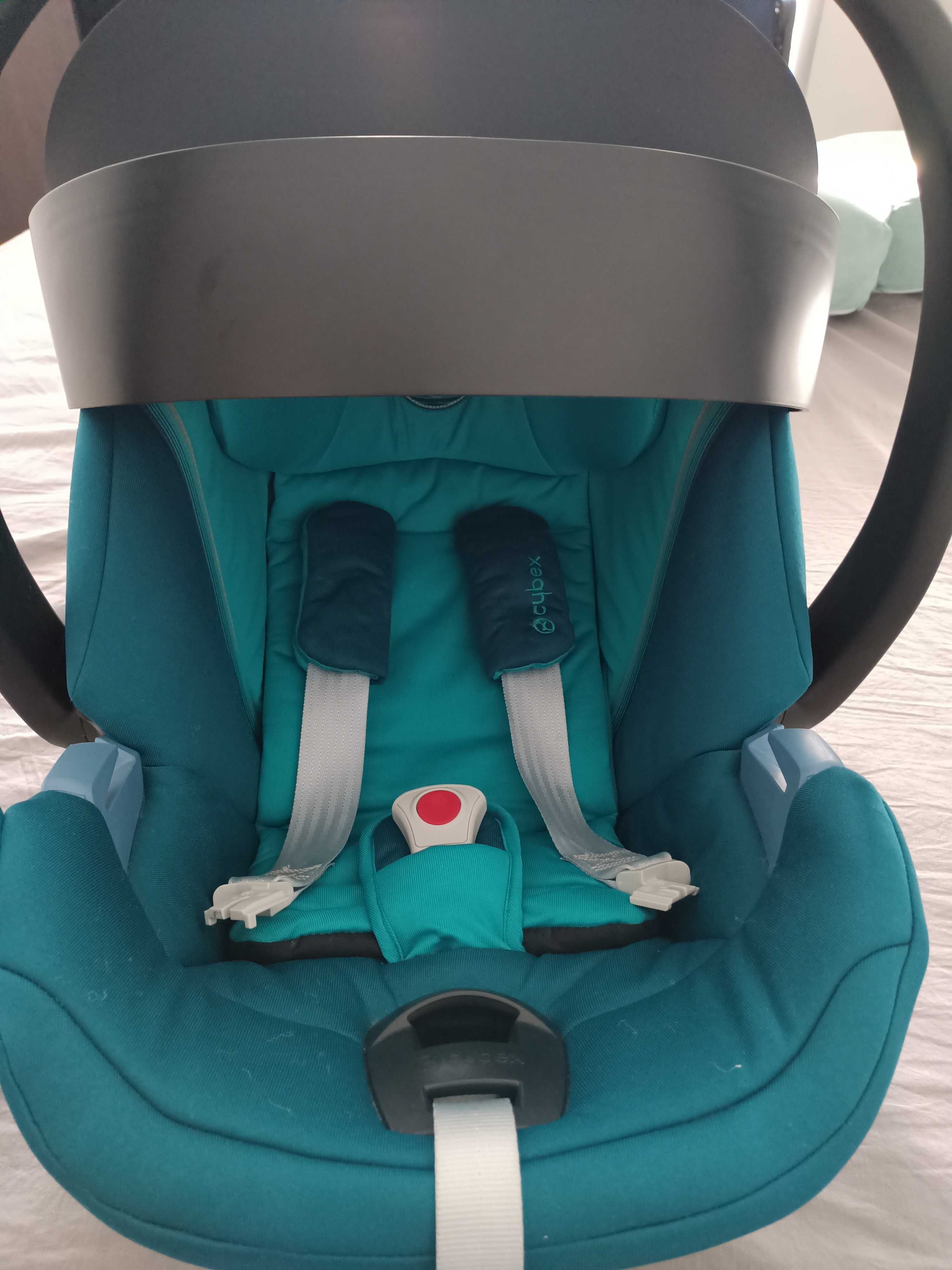Scoica auto Cybex Aton 5 River Blue
