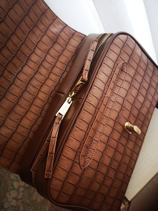 Кожена Чанта Axel