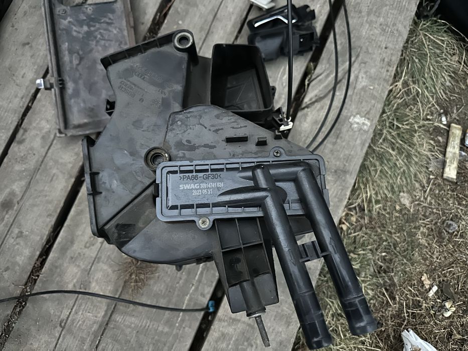 Продам запчасти на ауди 80