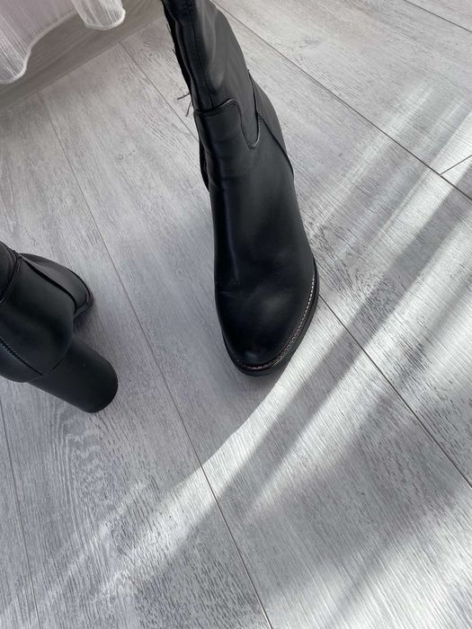 дамски ботуши на висок ток