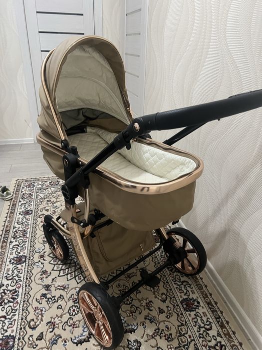 Продаю коляску зимнюю