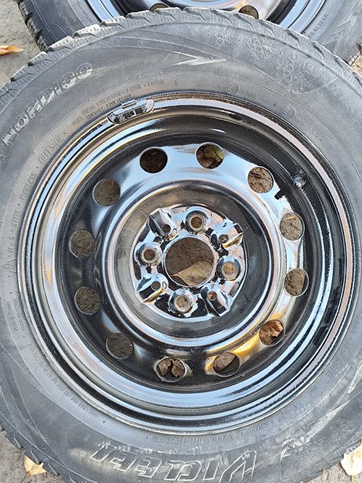 Продам шины с дисками