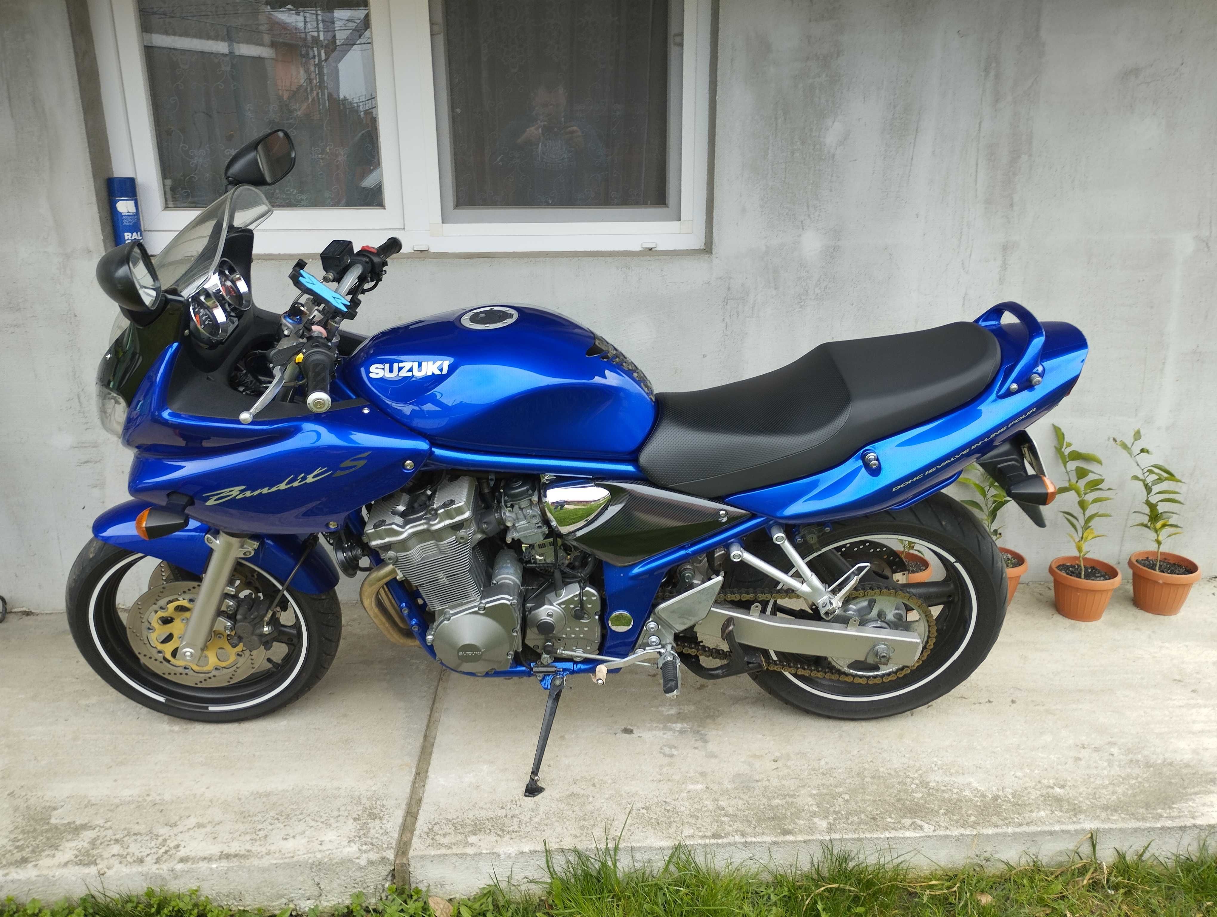 Suzuki bandit 600