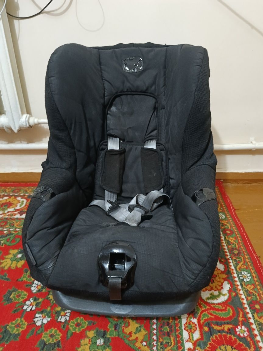 Автокресло от Britax romer