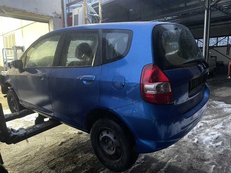 Хонда джаз 1.3i / Honda Jazz 1.3i на части