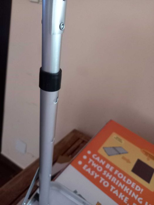 Masa plianta aluminiu, 4 scaune.  Produs nou!